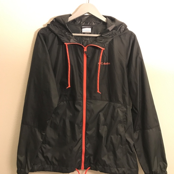 Columbia All-weather water-proof jacket - Picture 3 of 3